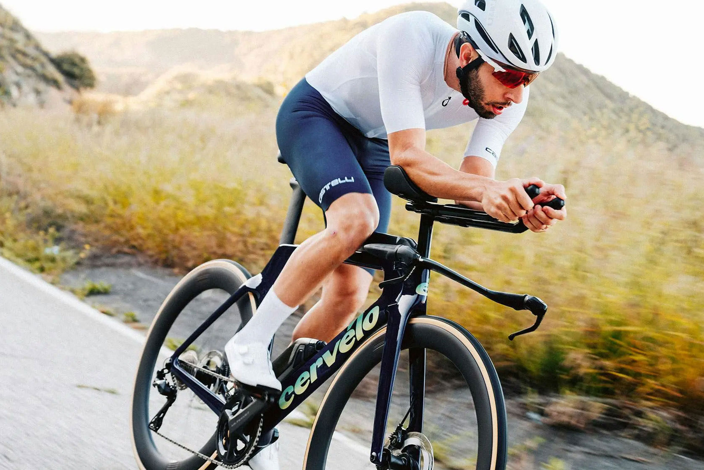 Triathlon Bike Cervelo P5 Ultegra DI2 Deep Dahlia | 2025