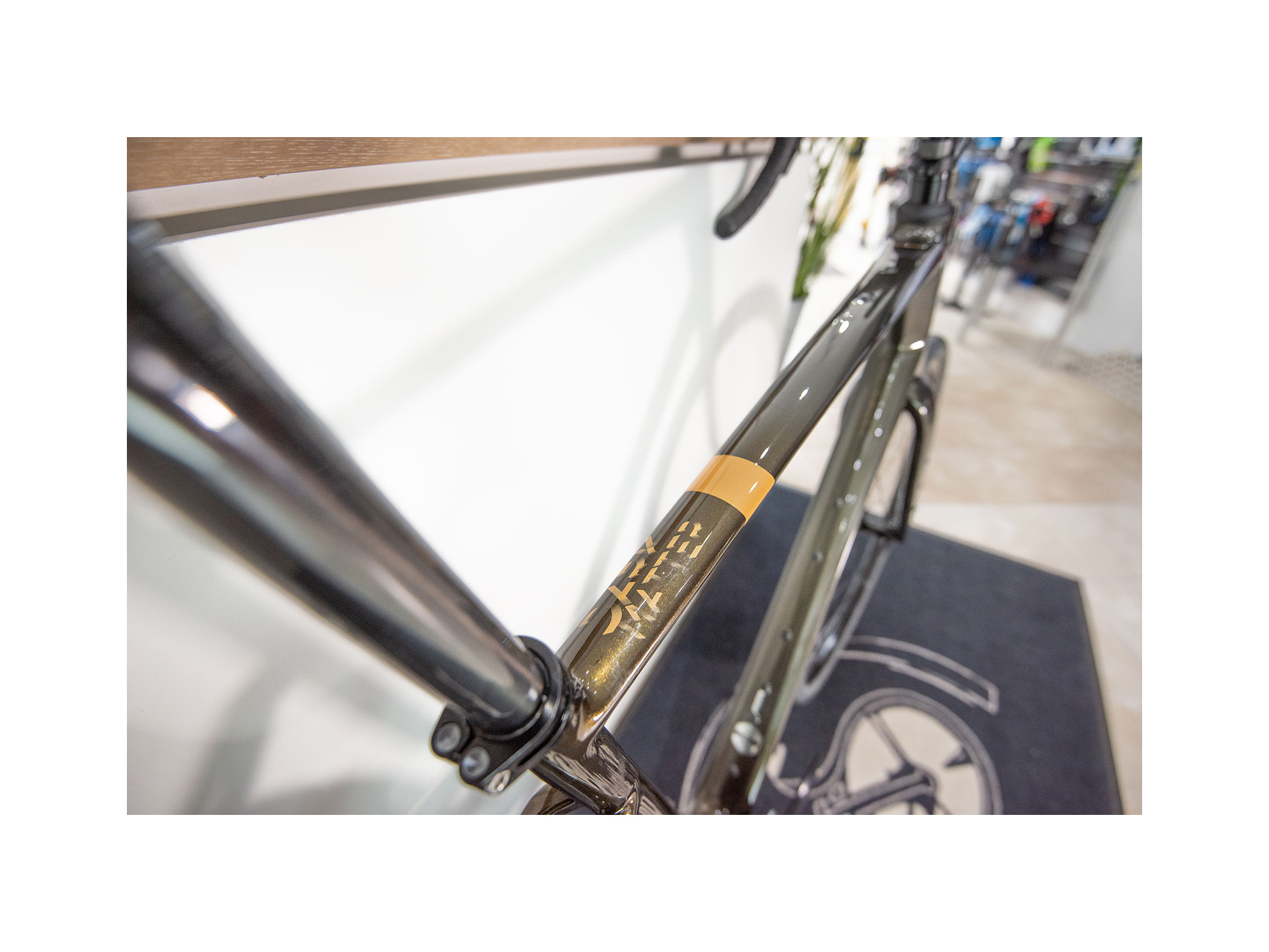 Argon 18 Gravel Bike Dark Matter Rivale AXS Wild Olive | 2024