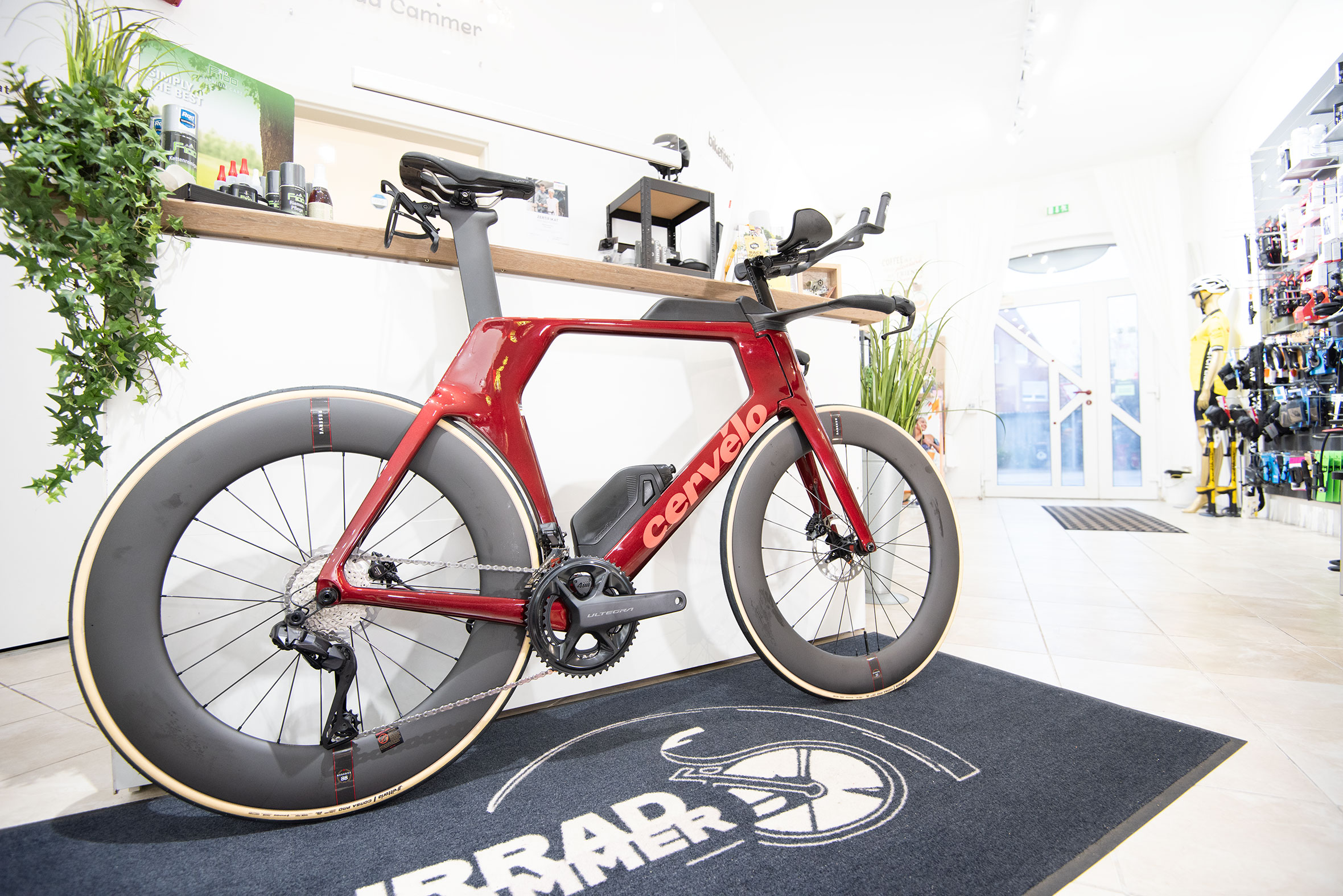 Triathlon Bike Cervélo P5 Ultegra Di2 Red Hot | 2026