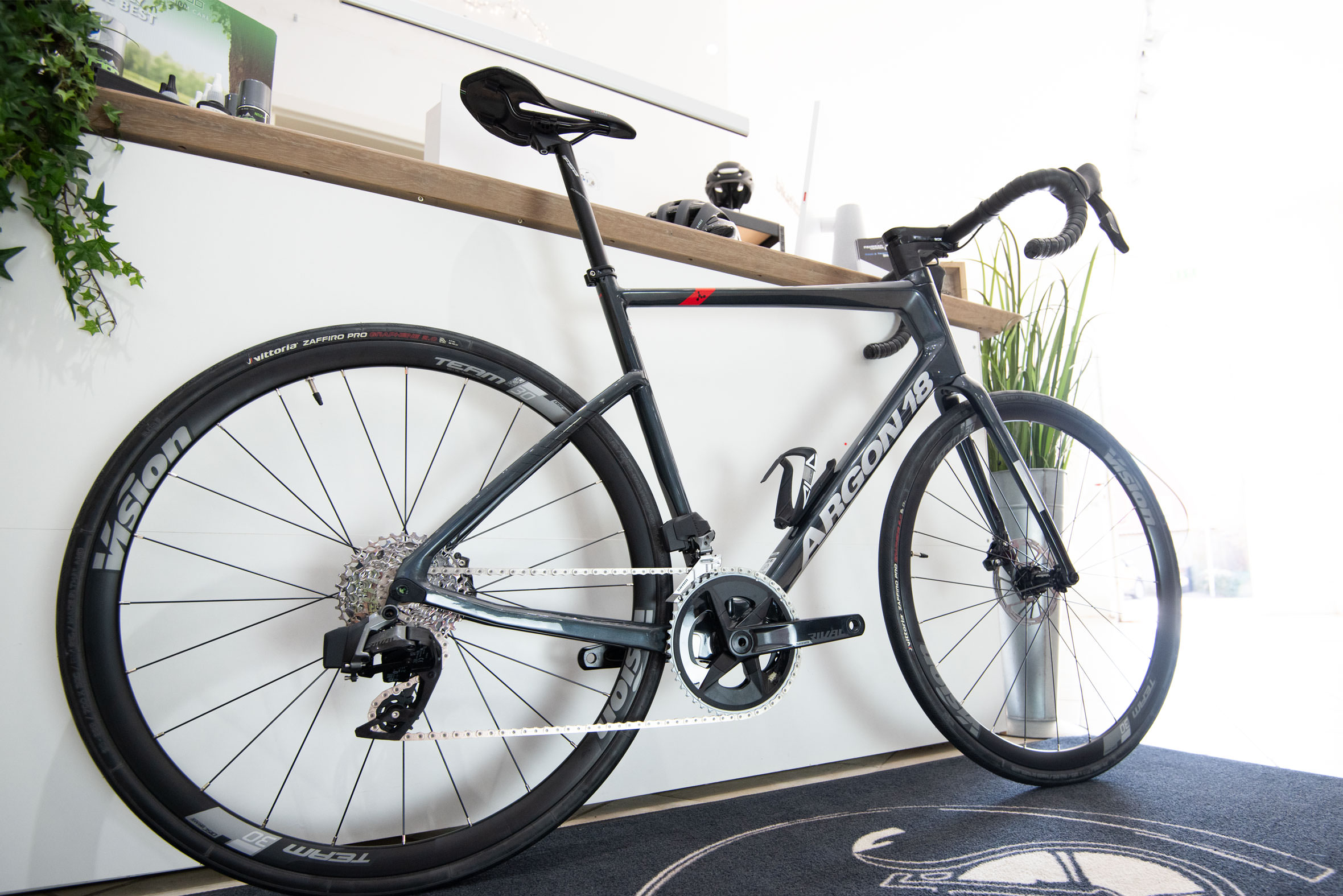 Rennrad Argon 18 Equation - Sram Rival AXS Asphalt Grey | 2025