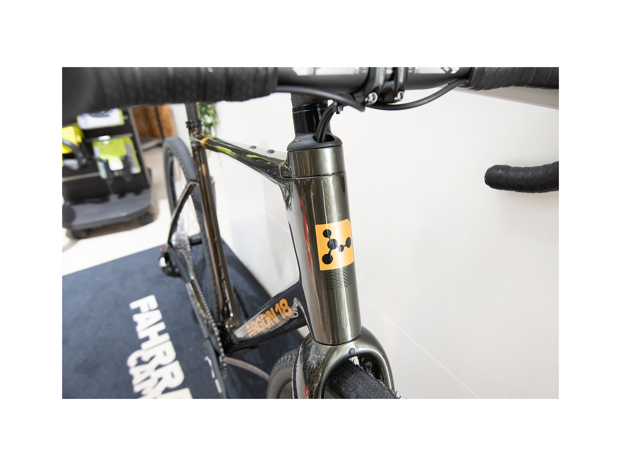 Argon 18 Gravel Bike Dark Matter Apex AXS XPLR Wild Olive | 2024