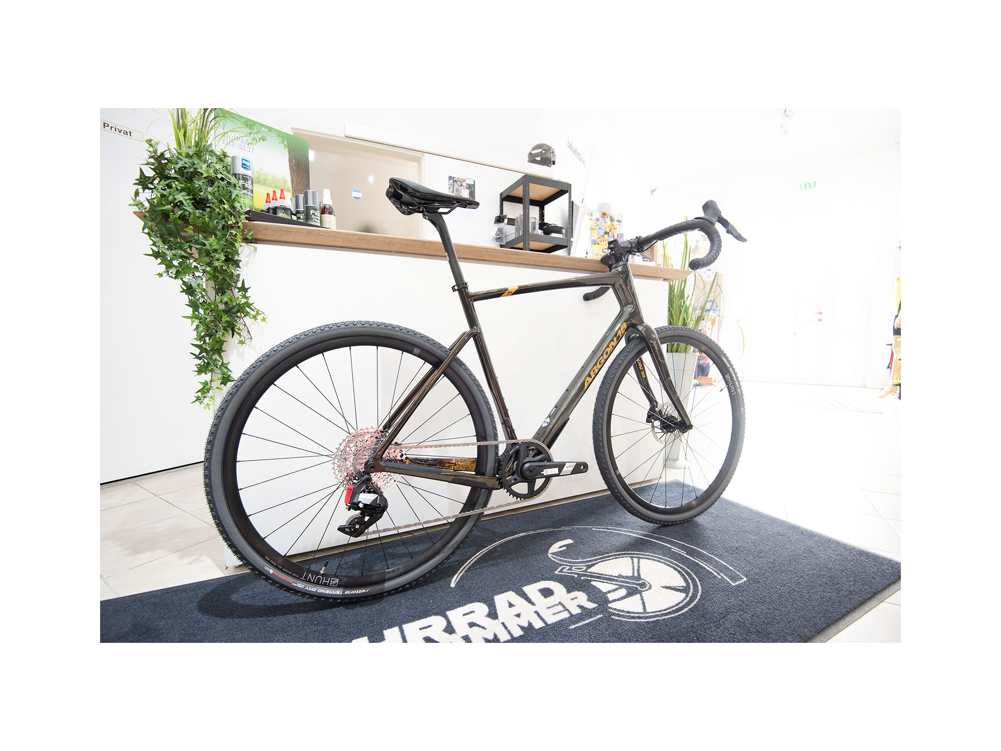 Argon 18 Gravel Bike Dark Matter Apex AXS XPLR Wild Olive | 2024