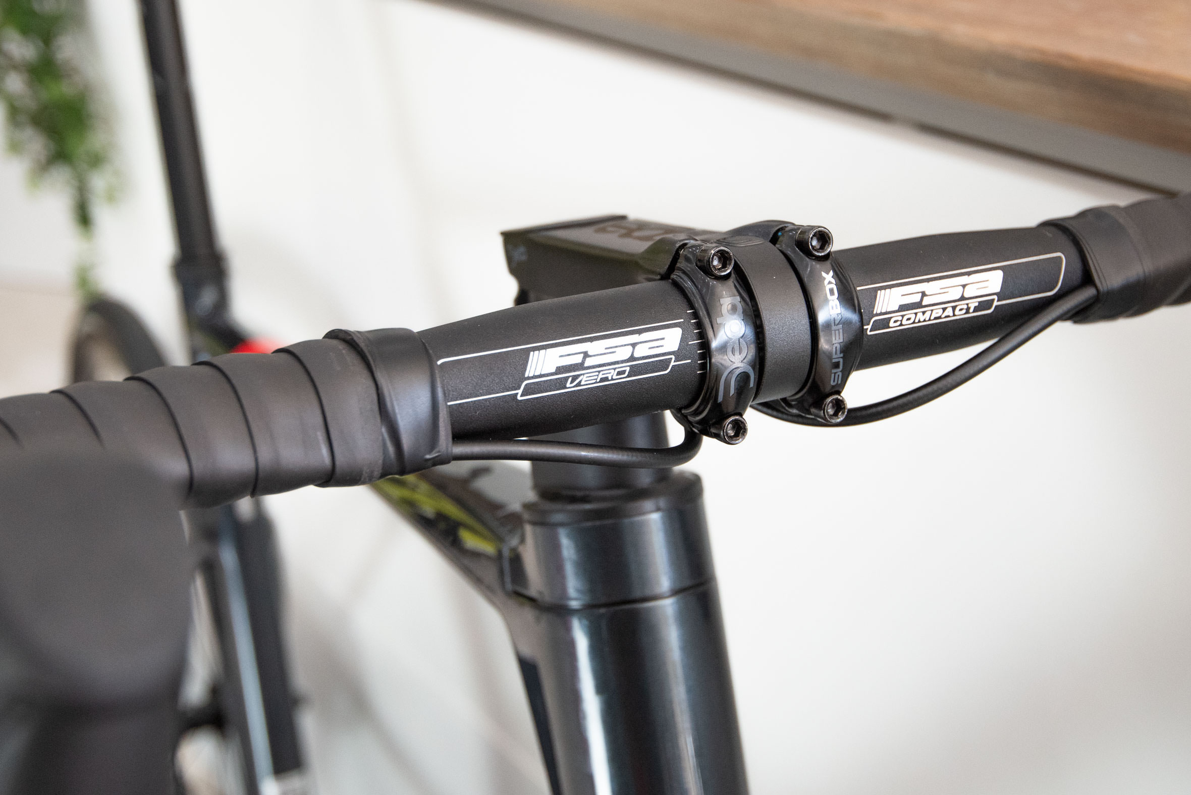 Rennrad Argon 18 Equation - Sram Rival AXS Asphalt Grey | 2025