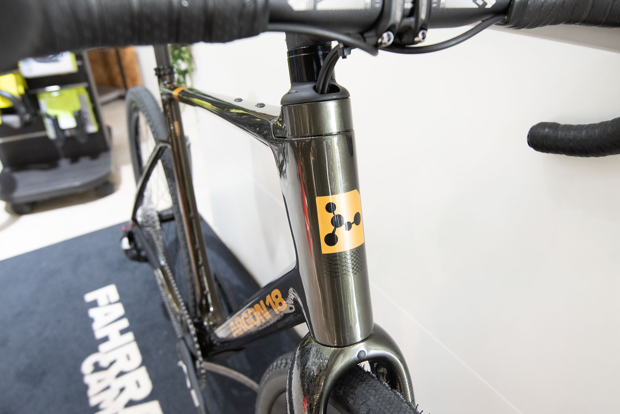Argon 18 Gravel Bike Dark Matter Apex AXS XPLR Wild Olive | 2024