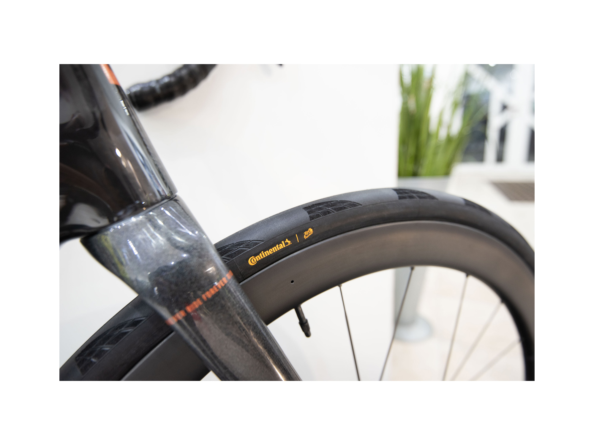 Argon 18 Krypton Pro SRAM E1 - Vision Metron 45 RS | 2025