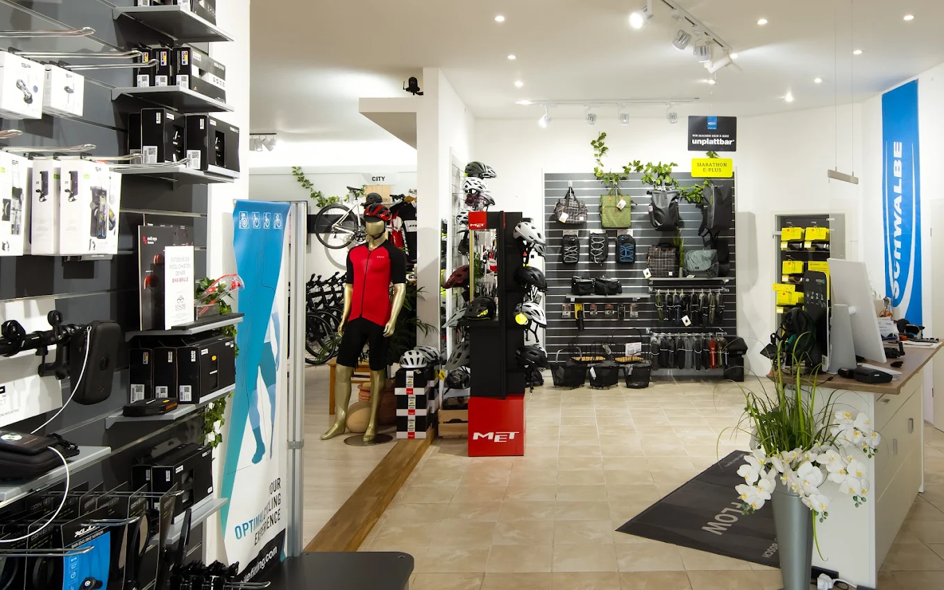 Showroom und Empfang von Fahrrad Cammer in Minden