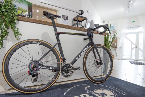 | Rennrad Look 795 BLADE RS PRO TEAM BLACK SRAM RED | 2024