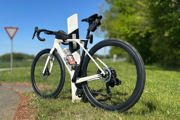 | Rennrad Lapierre Xelius SL 8 Edition SRAM FORCE D2 | 2024