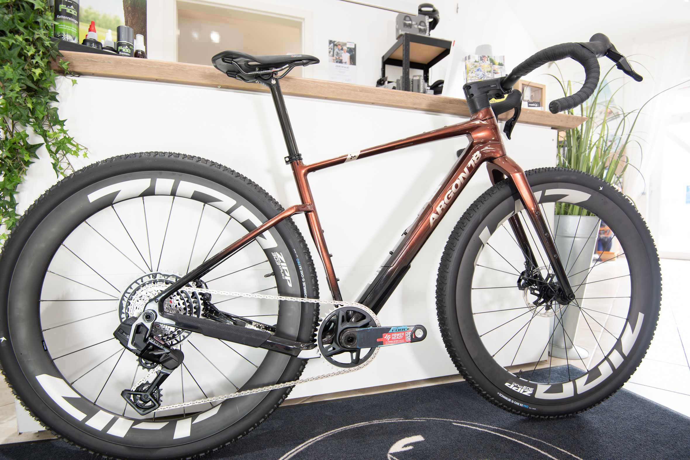 Argon18-Dark-Matter-SRAM-Force-XPLR-13-fach