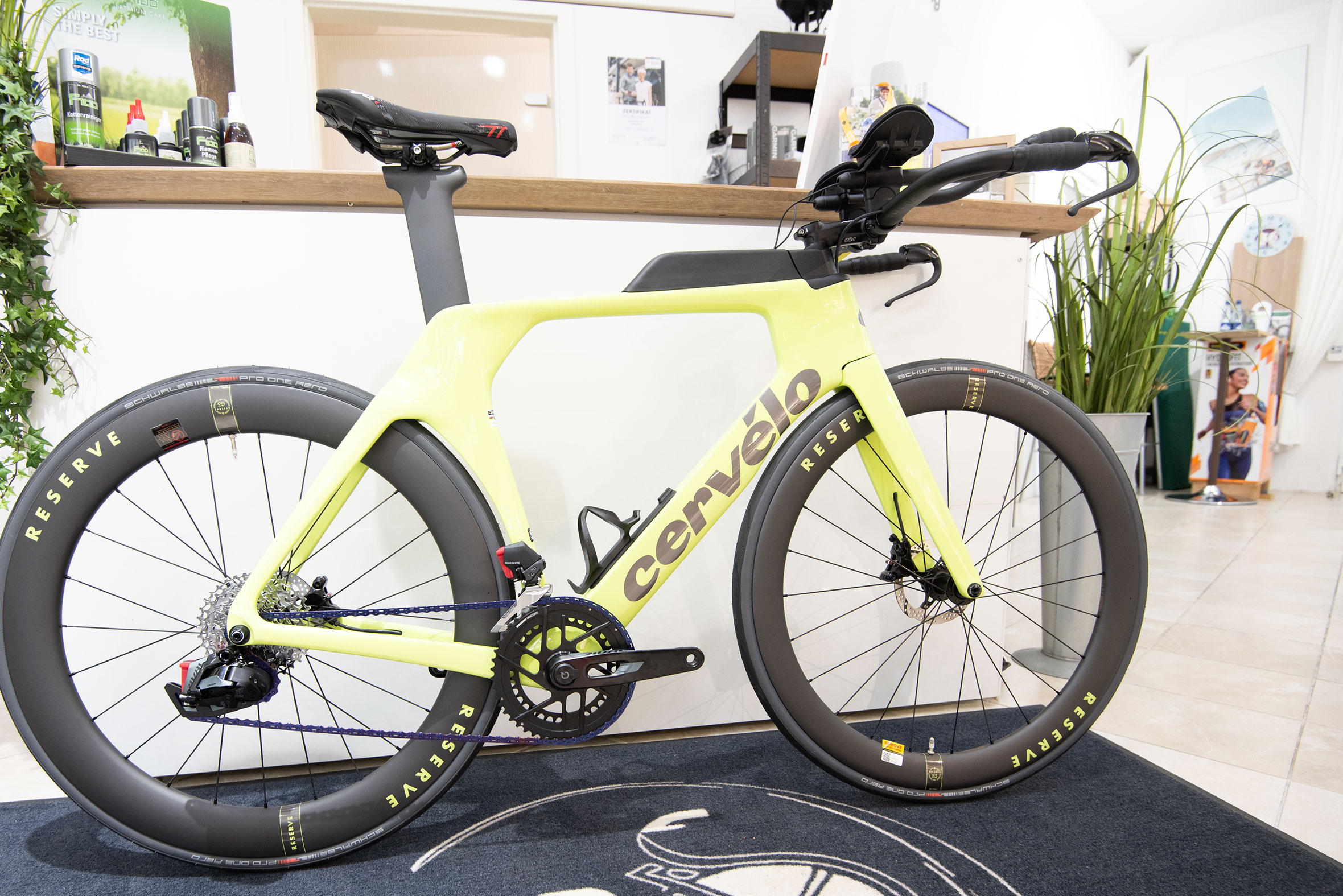 Cervlo-P-Series-Limitierte-Paris-Green-Custom-Build-0