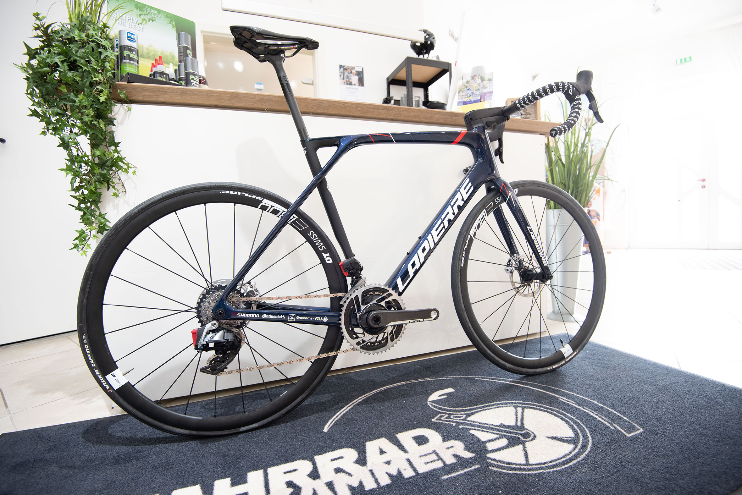 Lapierre-Xelius-FDJ-SRAM-RED